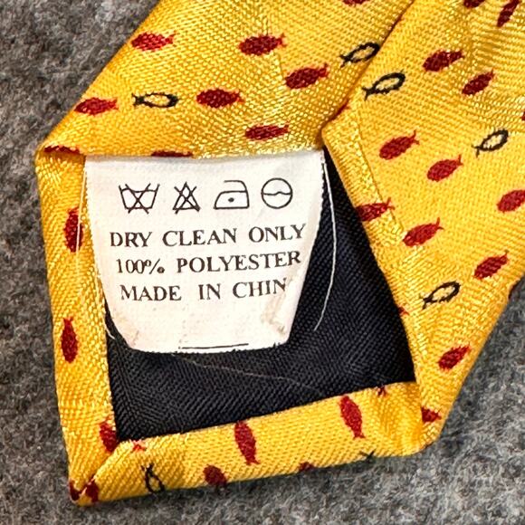 Gospitality Mens Tie Gold with Red Fish Soul Winning Polyester Business NeckTie - Picture 3 of 6